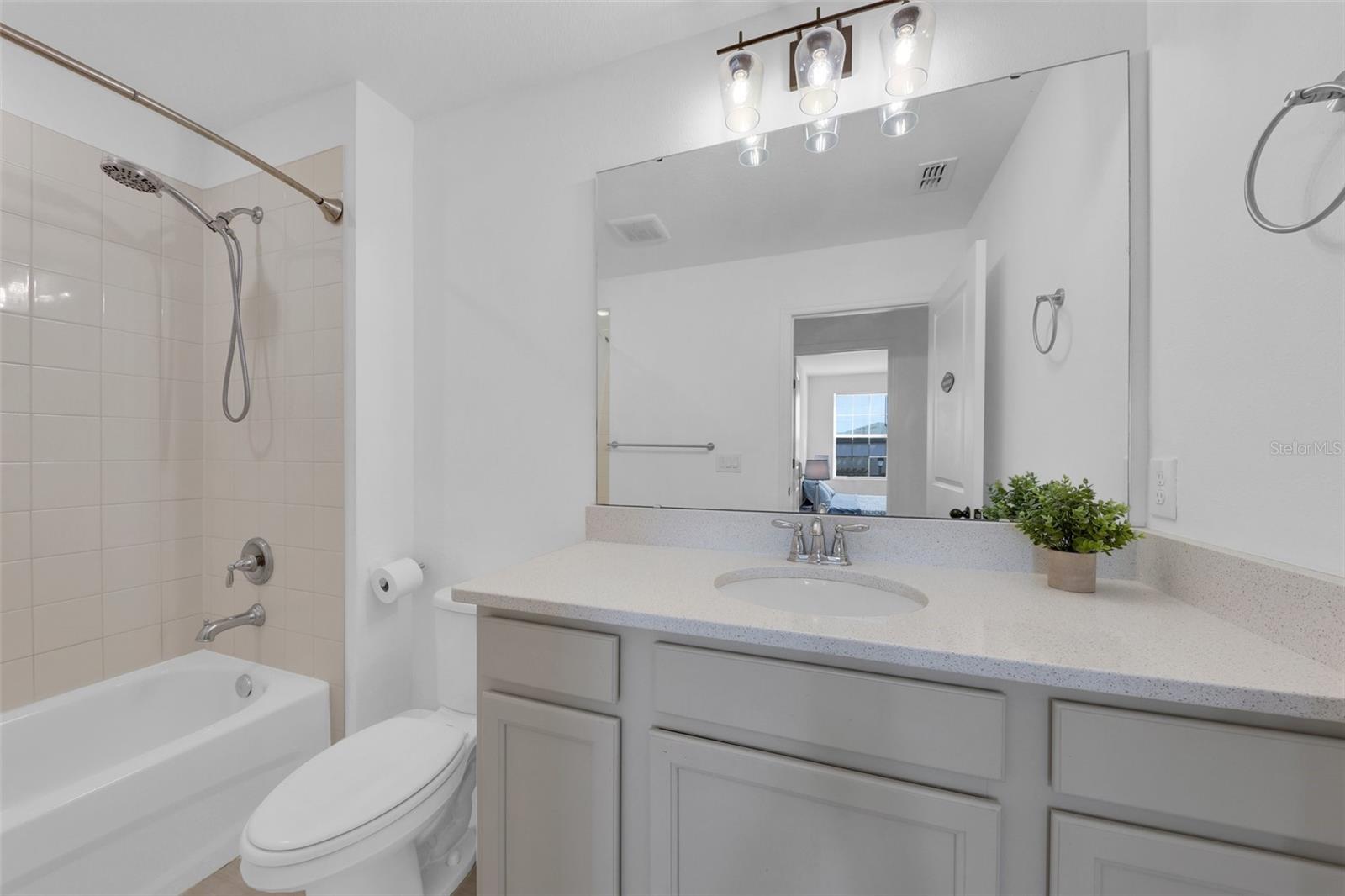 Image 34 of 49 For 2210 Derwent Drive