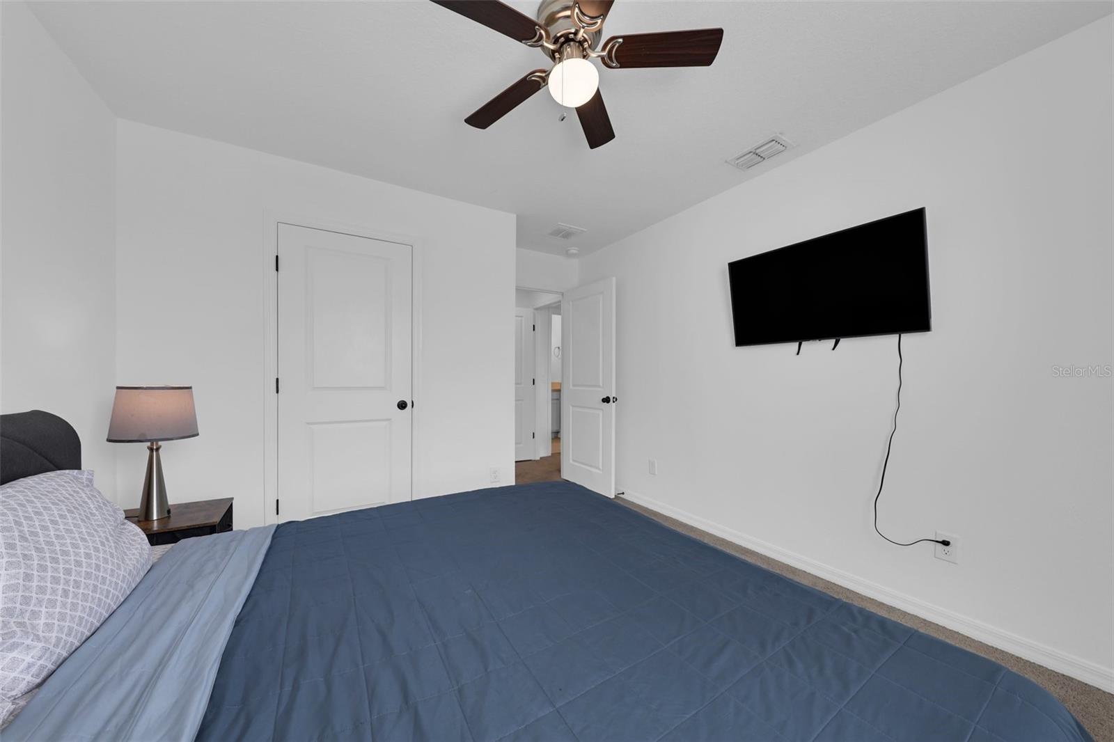 Image 37 of 49 For 2210 Derwent Drive