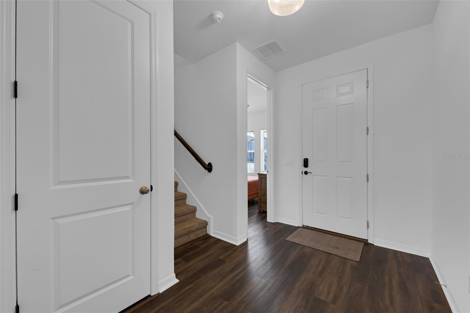 Image 4 of 49 For 2210 Derwent Drive