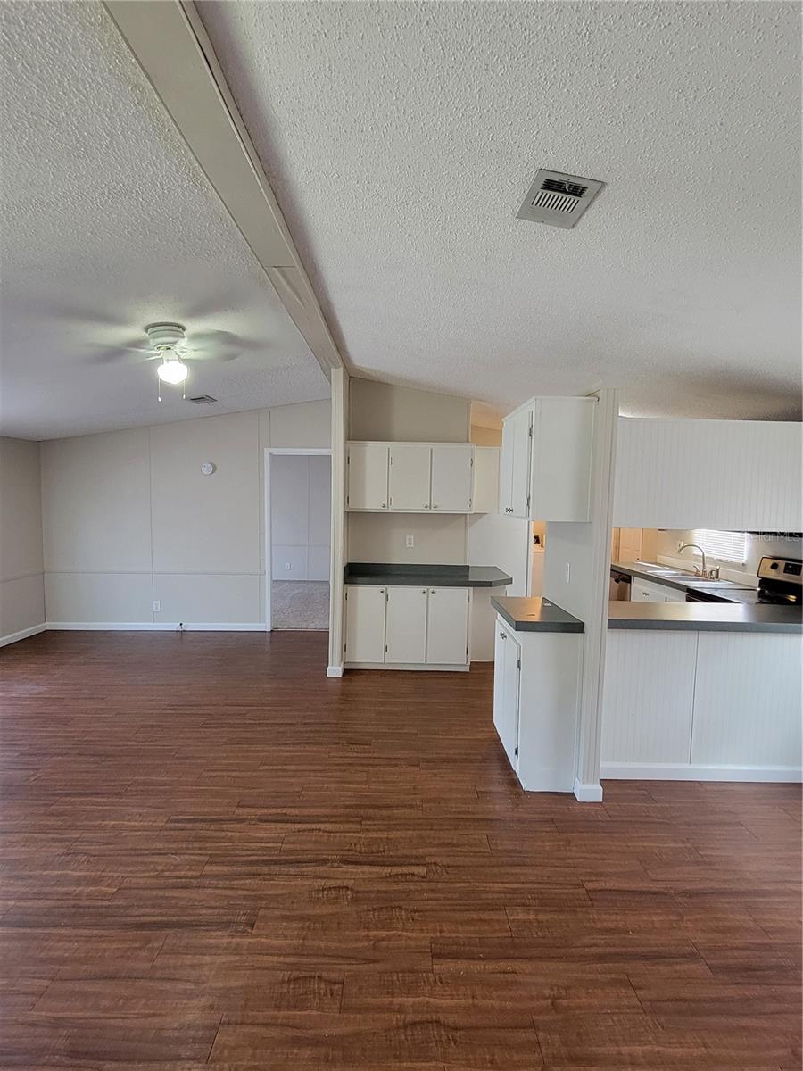 Image 7 of 23 For 7502 Charlin Parkway