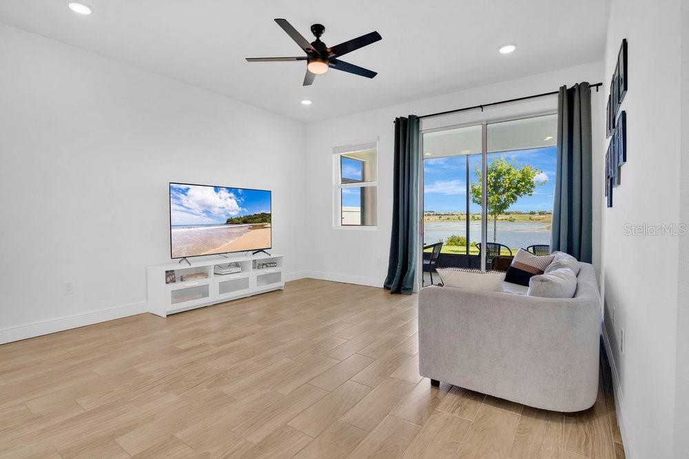 Image 8 of 39 For 3280 Canna Lily Place