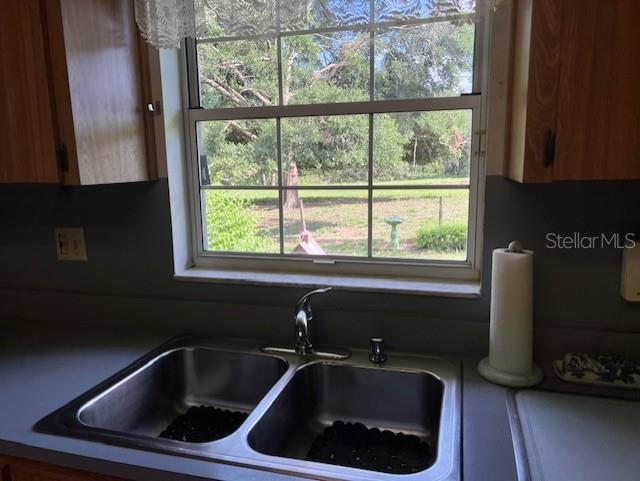 Image 14 of 39 For 17380 Sweetwater Road