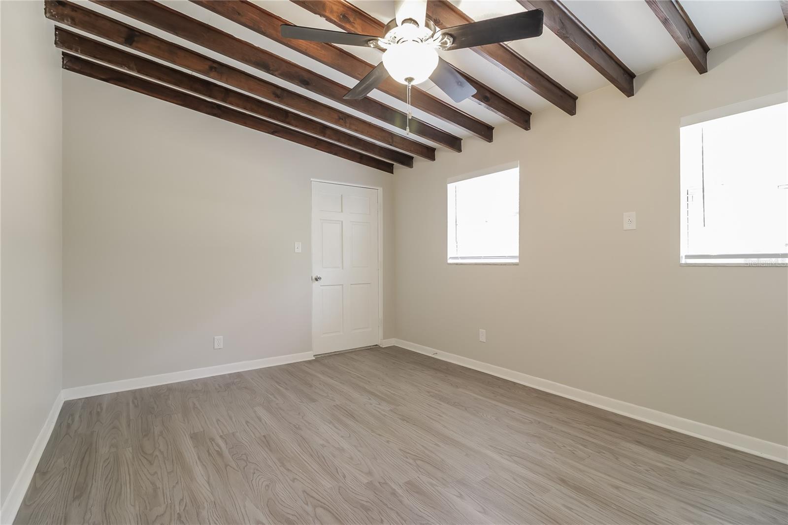 Image 12 of 16 For 1111 Gerona Avenue