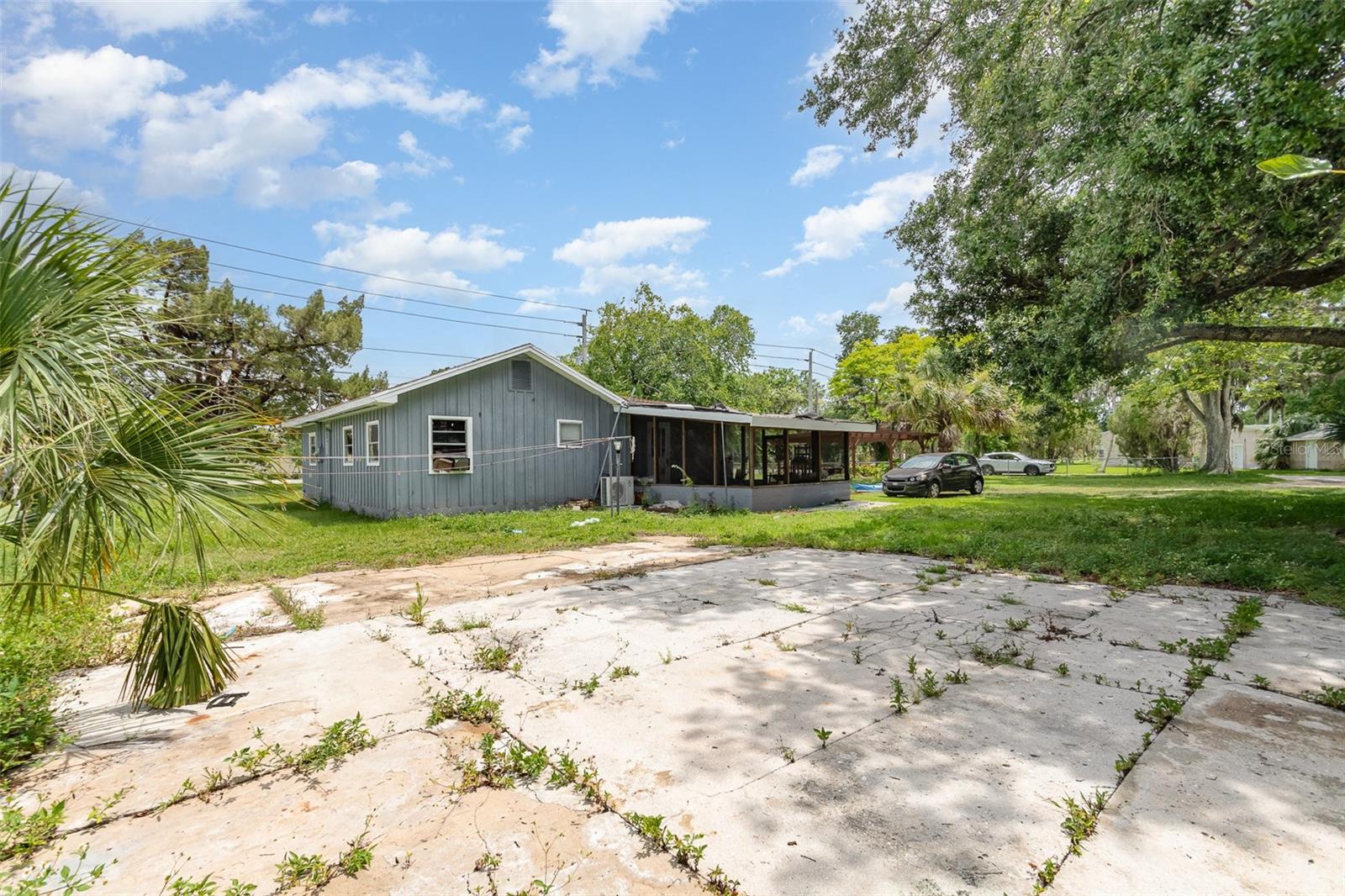 Image 22 of 27 For 660 6th Street