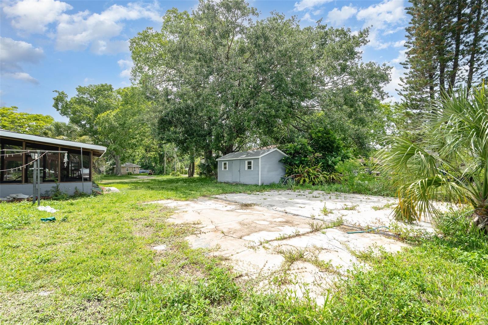 Image 23 of 27 For 660 6th Street