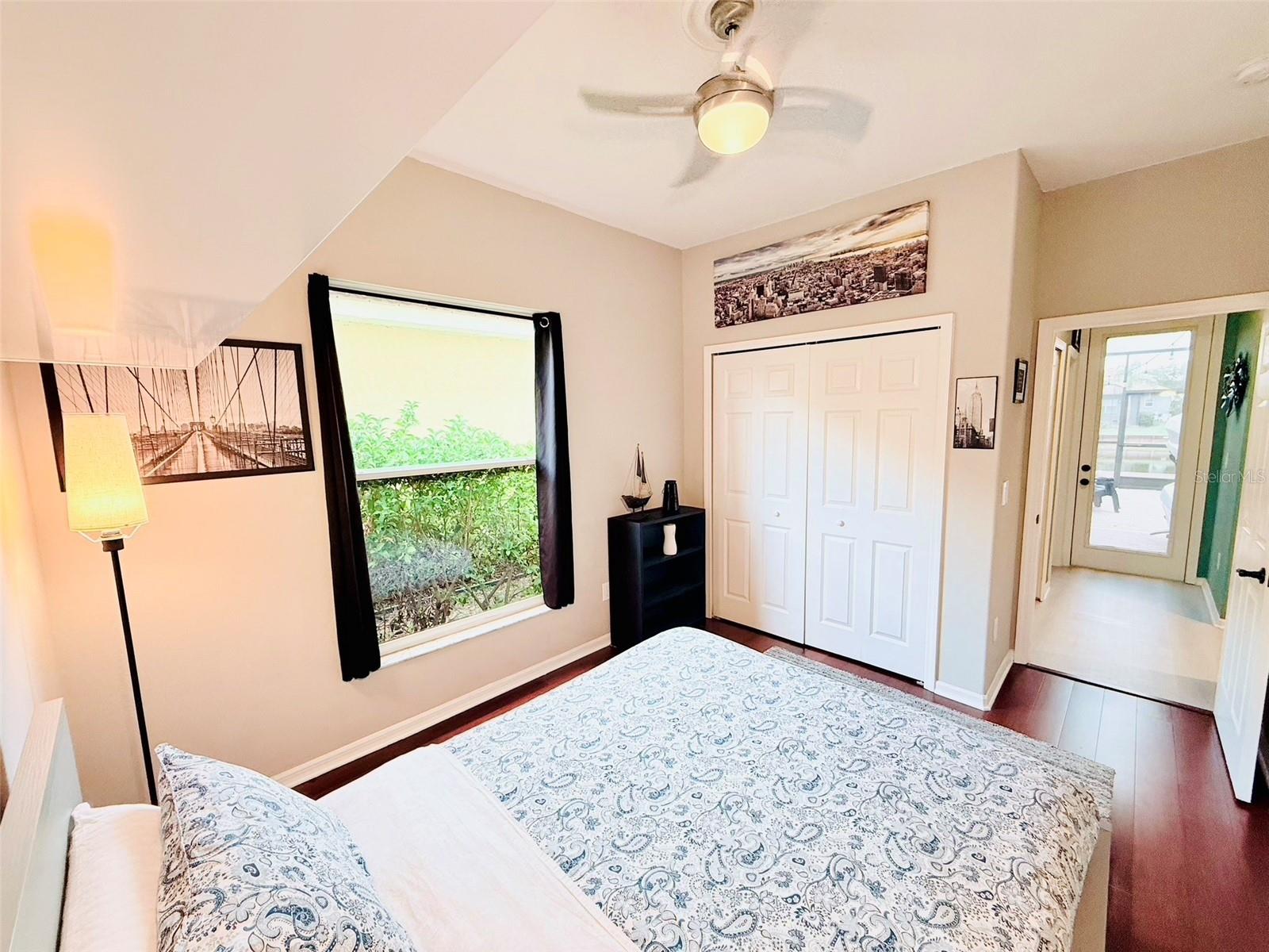Image 36 of 72 For 18018 Malakai Isle Drive