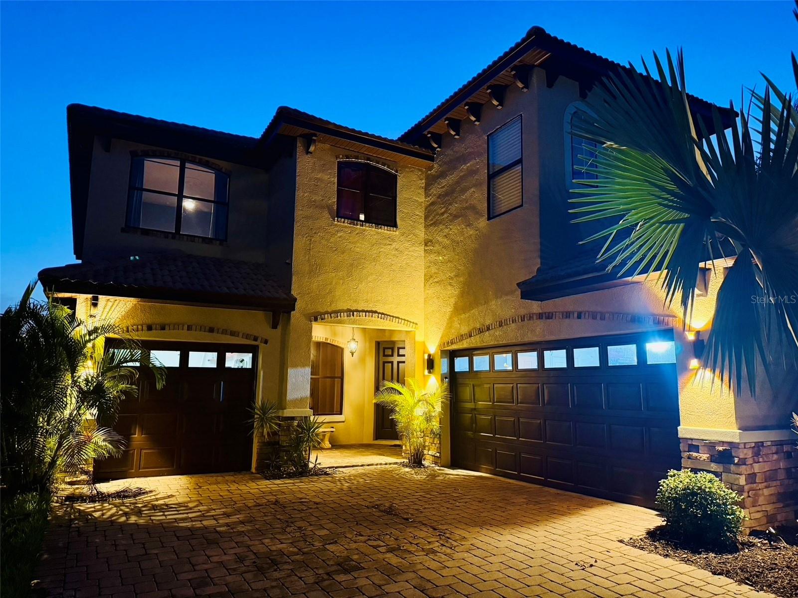 Image 51 of 72 For 18018 Malakai Isle Drive
