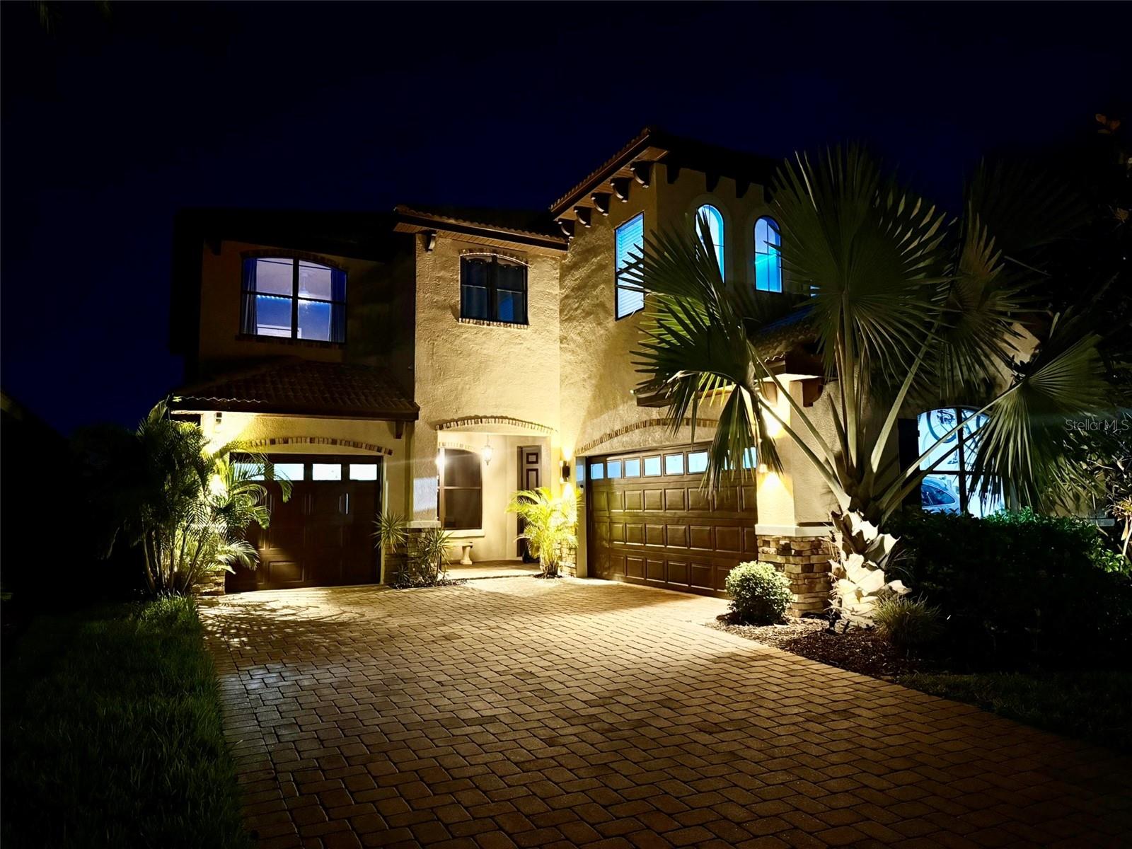 Image 52 of 72 For 18018 Malakai Isle Drive
