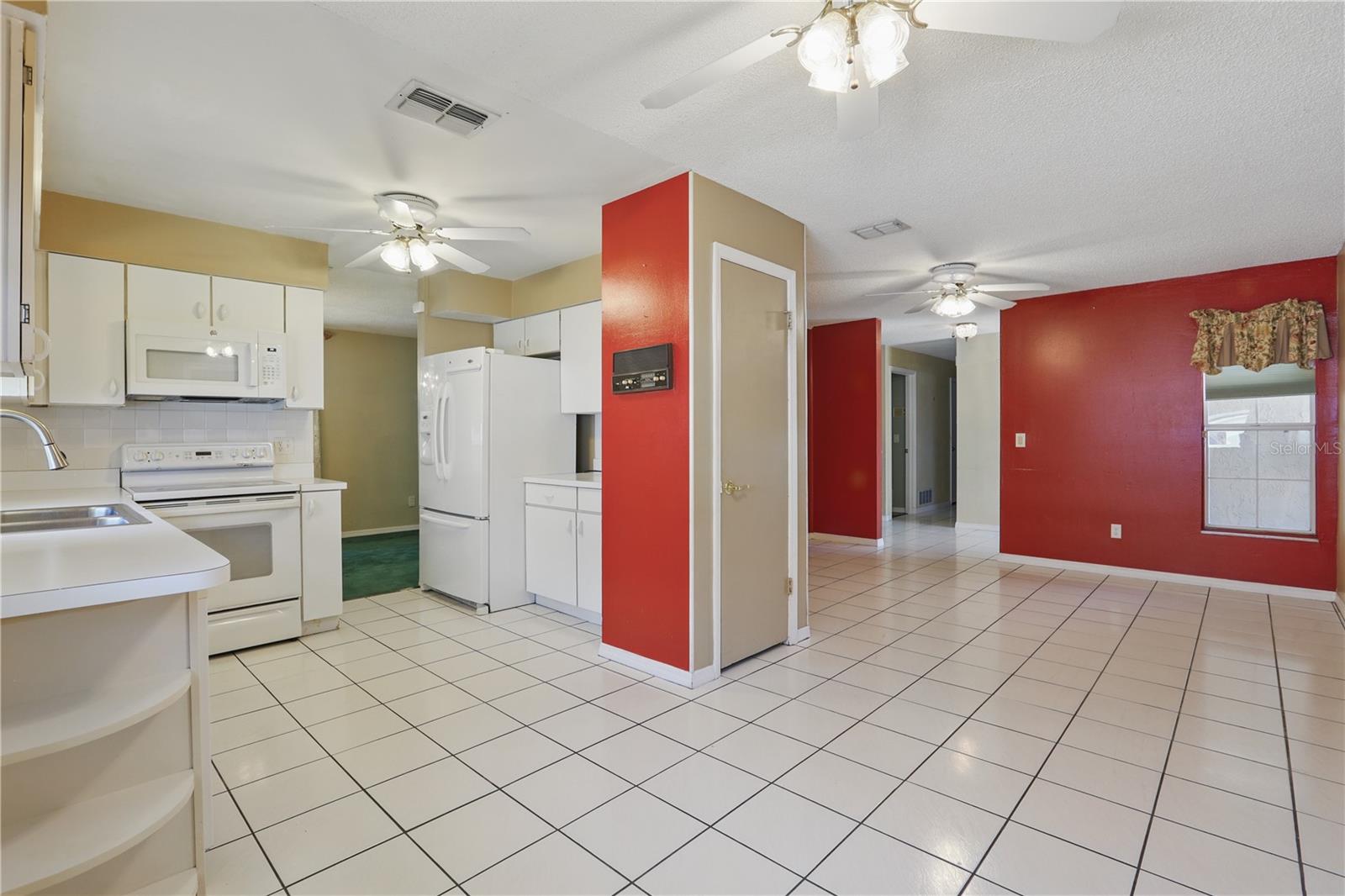 Image 18 of 50 For 1017 Manchester Circle