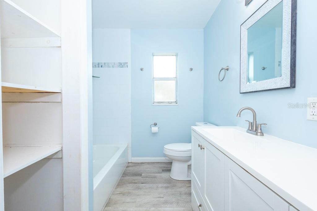 Image 31 of 52 For 1108 Abington Street
