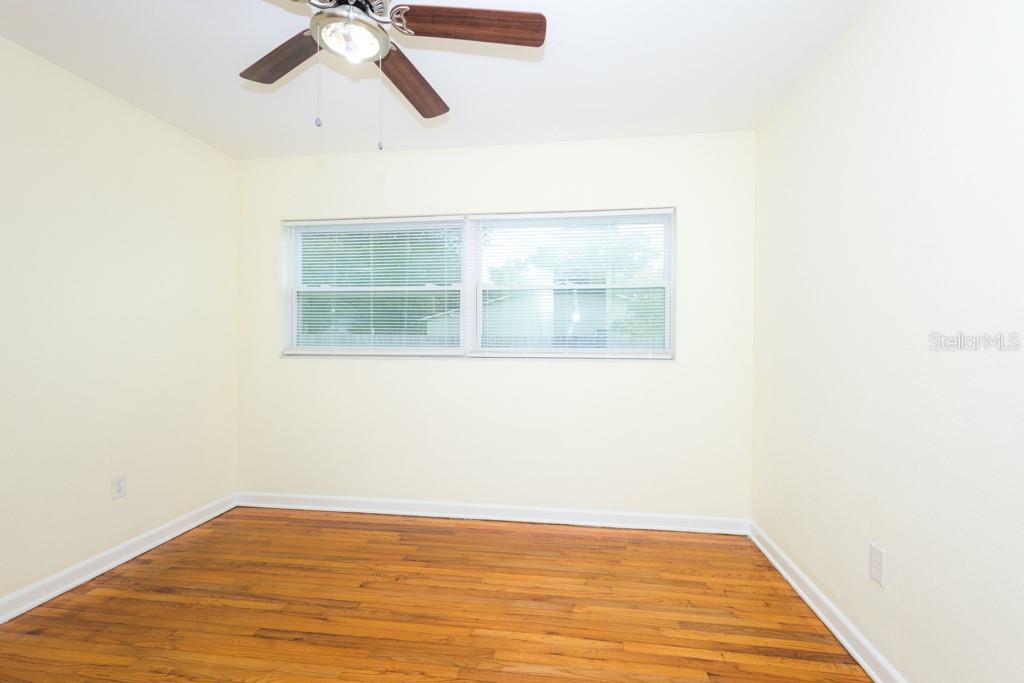 Image 42 of 52 For 1108 Abington Street