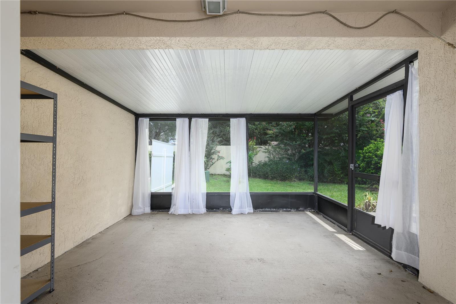 Image 13 of 38 For 219 Heron Street