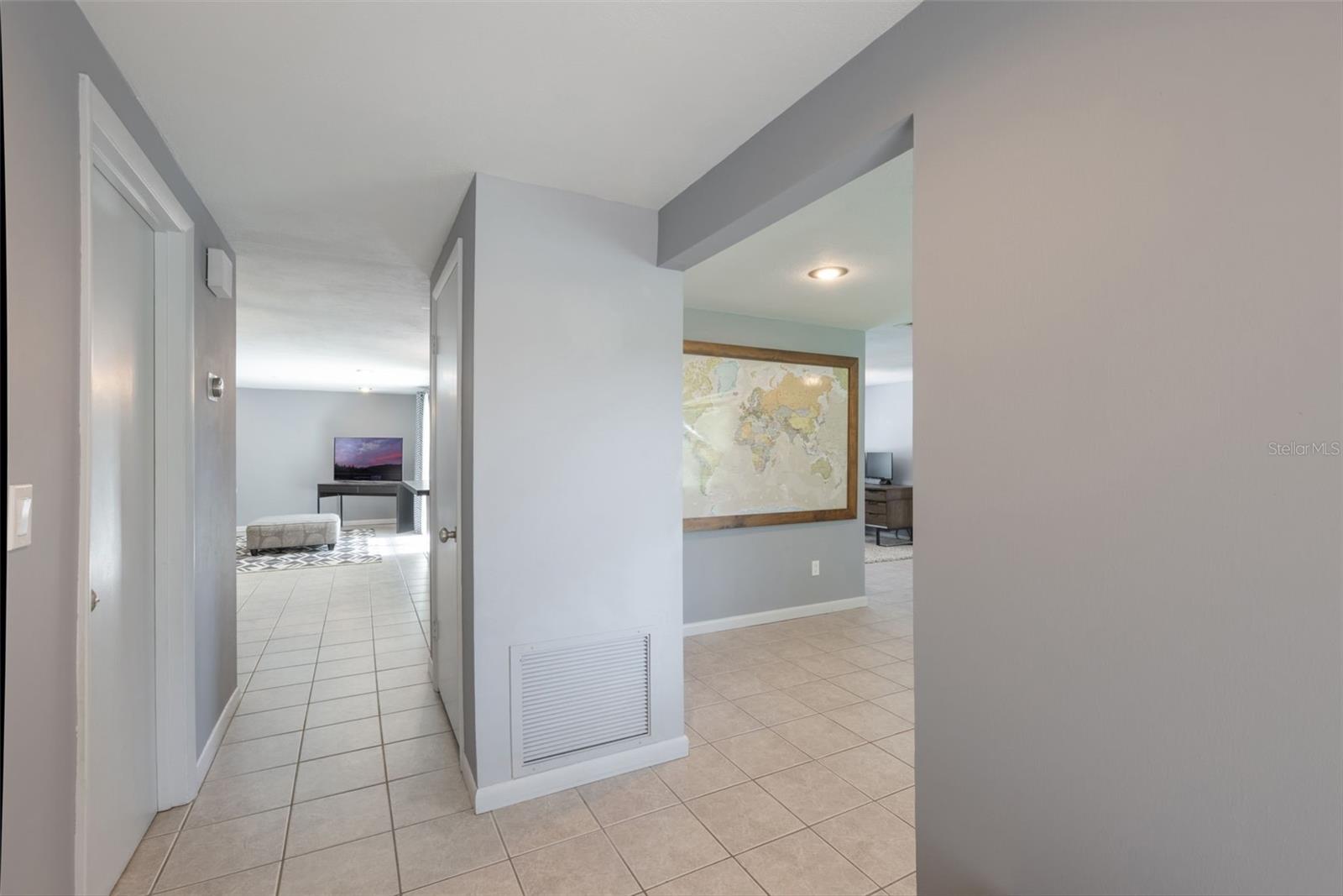 Image 4 of 42 For 1343 Charlotte Street