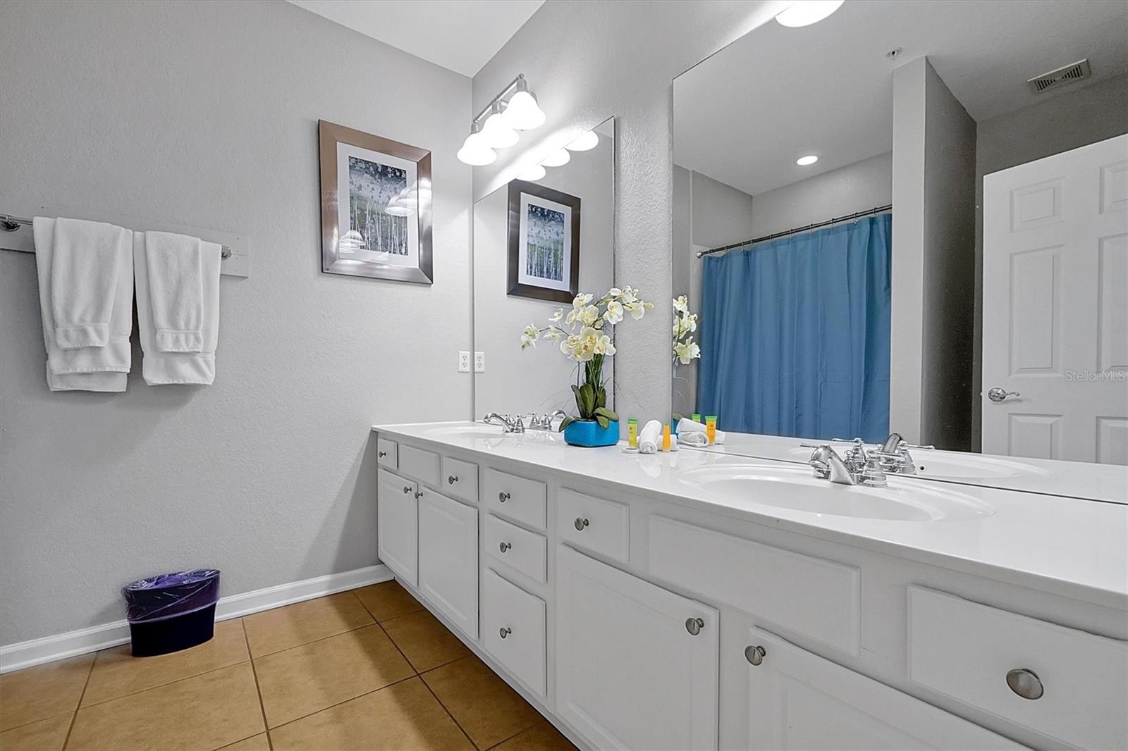Image 21 of 52 For 4816 Tidecrest Avenue 178