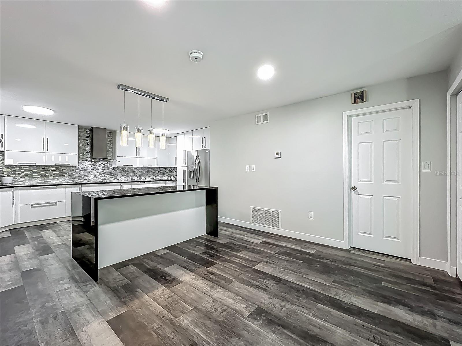 Image 12 of 38 For 120 Aldean Drive