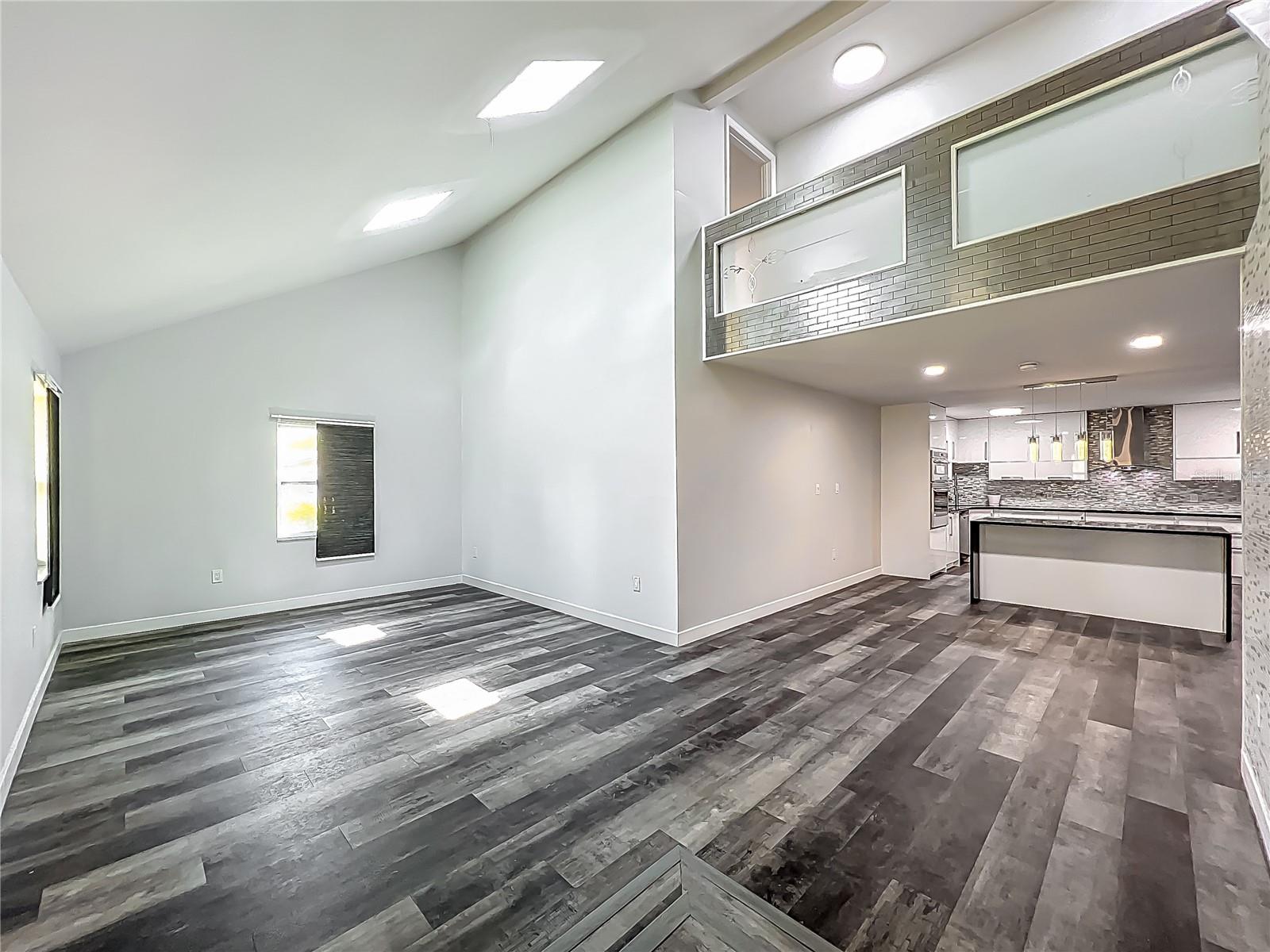 Image 6 of 38 For 120 Aldean Drive