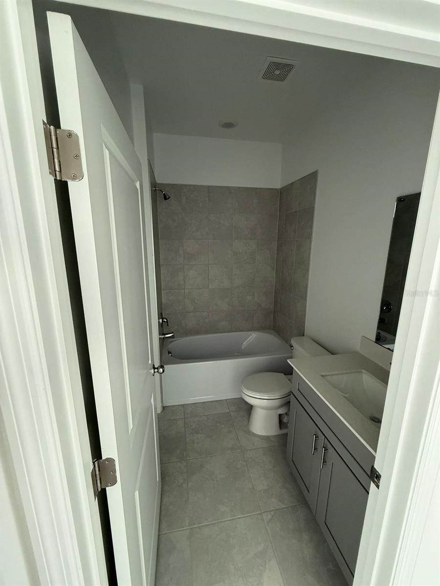 Image 5 of 22 For 1620 Marksman Rd