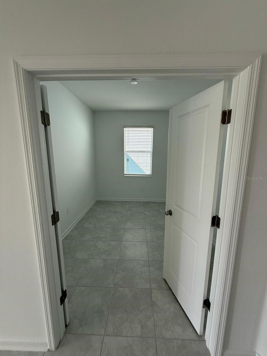 Image 8 of 22 For 1620 Marksman Rd