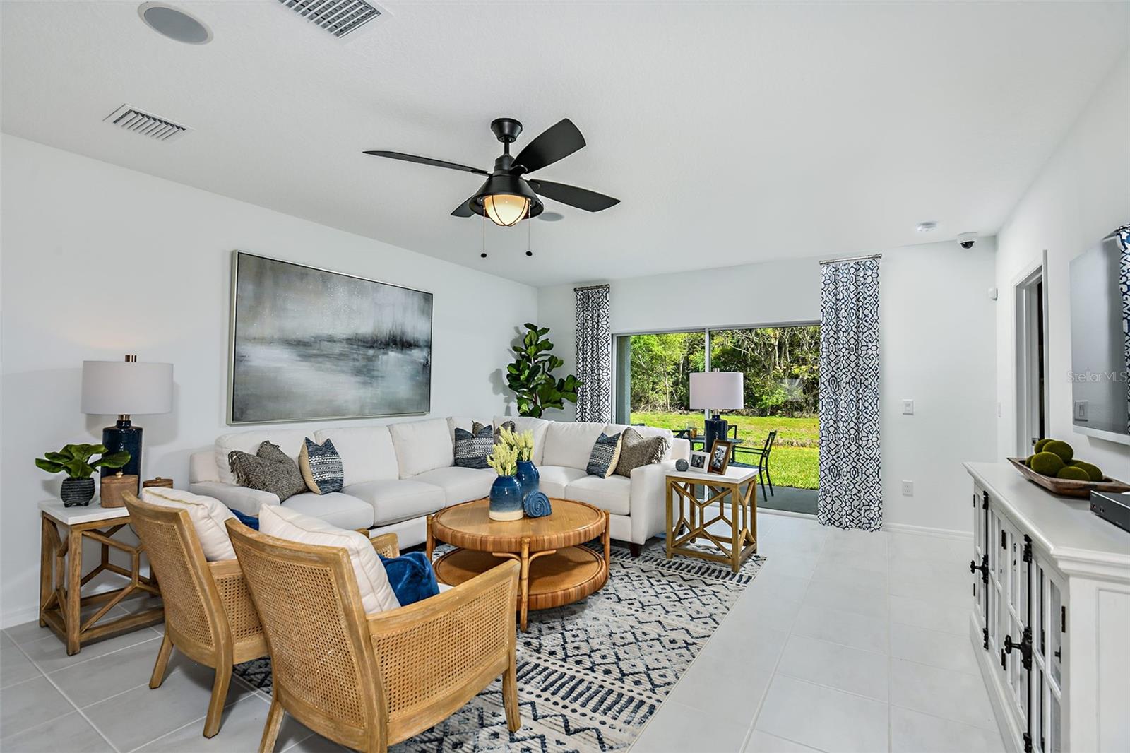 Image 10 of 23 For 483 Wayland Drive