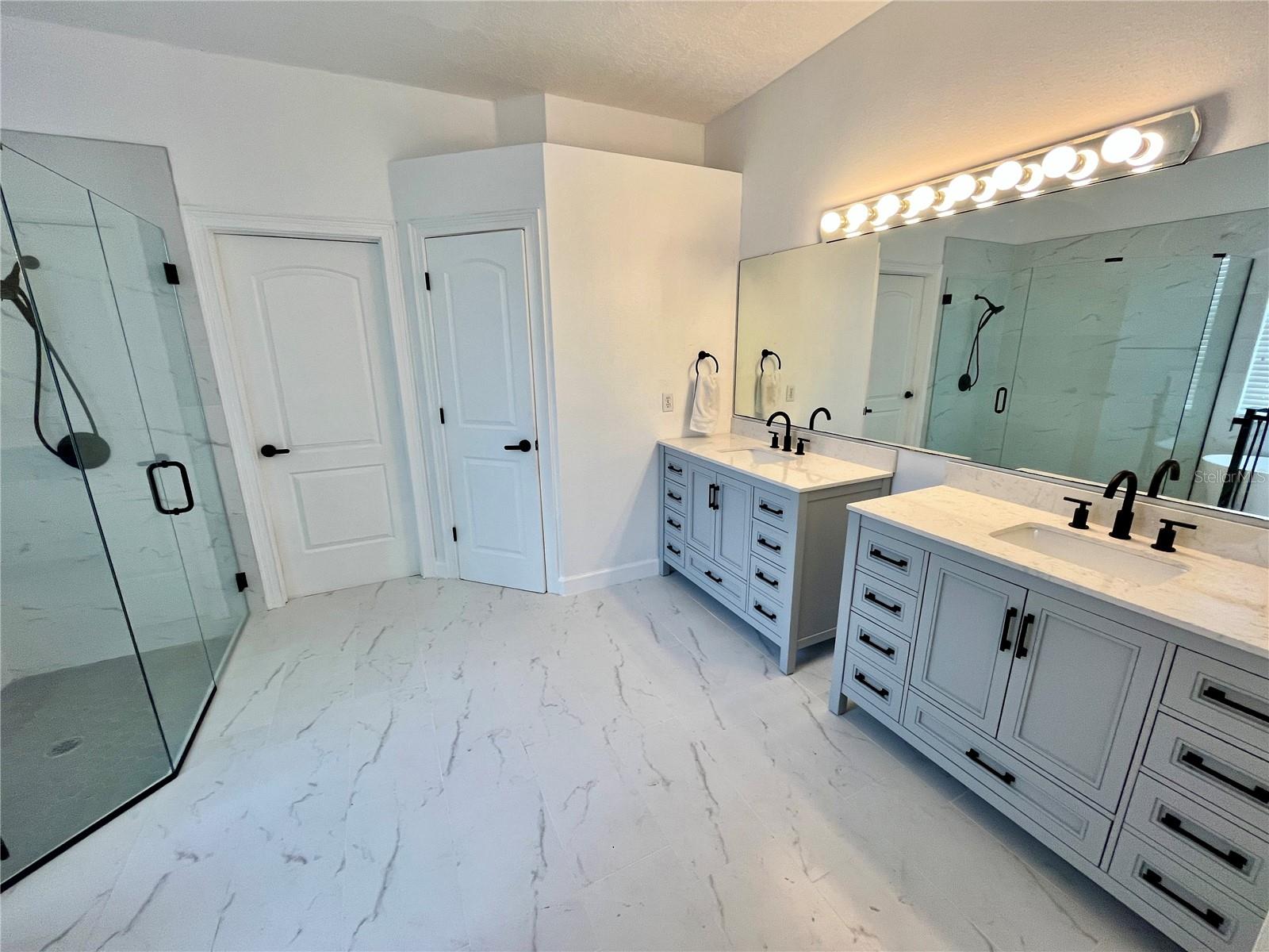Image 11 of 51 For 2643 Aloma Oaks Drive
