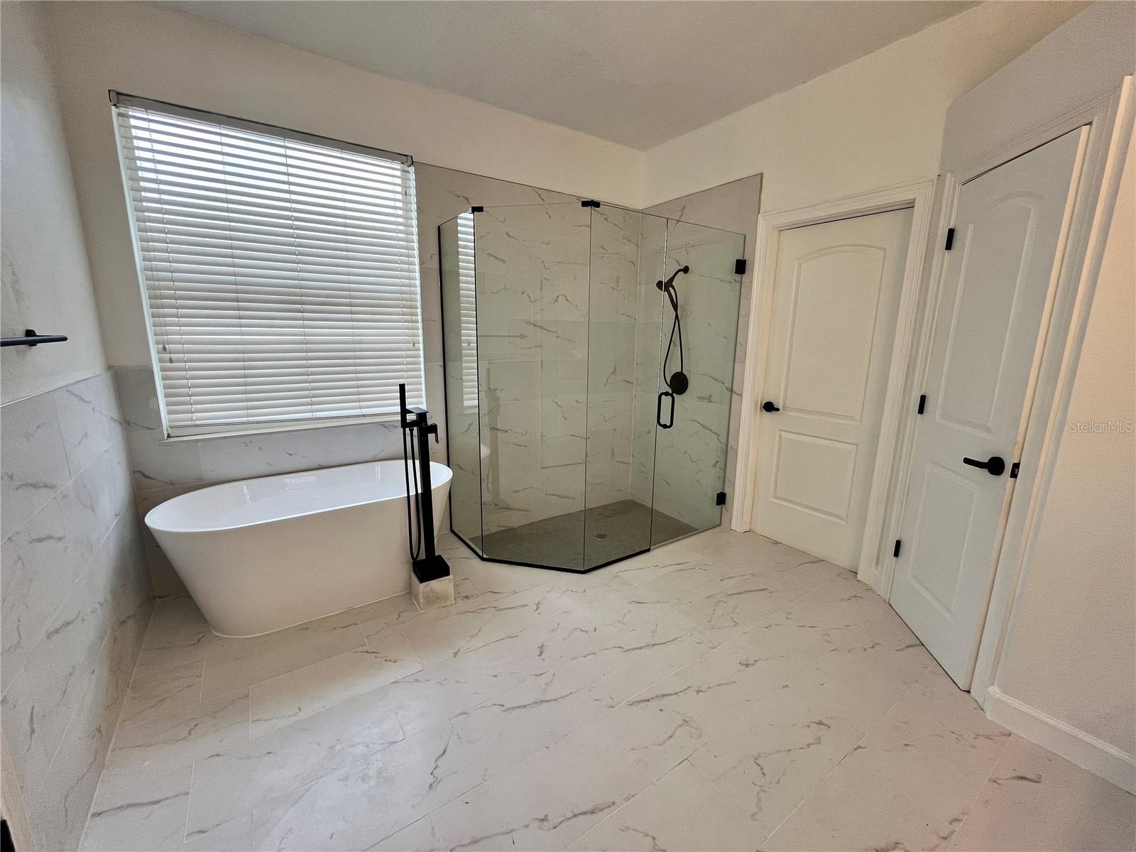 Image 12 of 51 For 2643 Aloma Oaks Drive