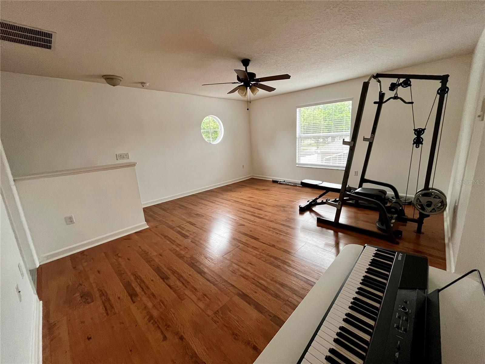 Image 38 of 51 For 2643 Aloma Oaks Drive