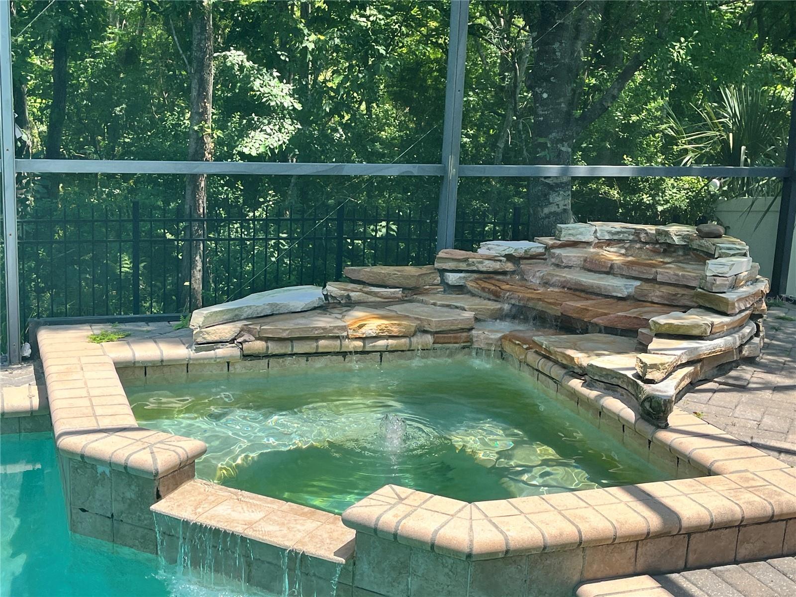 Image 43 of 51 For 2643 Aloma Oaks Drive