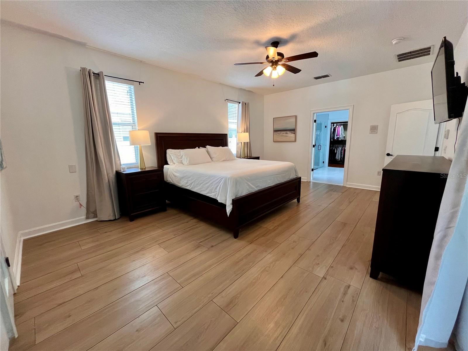 Image 7 of 51 For 2643 Aloma Oaks Drive