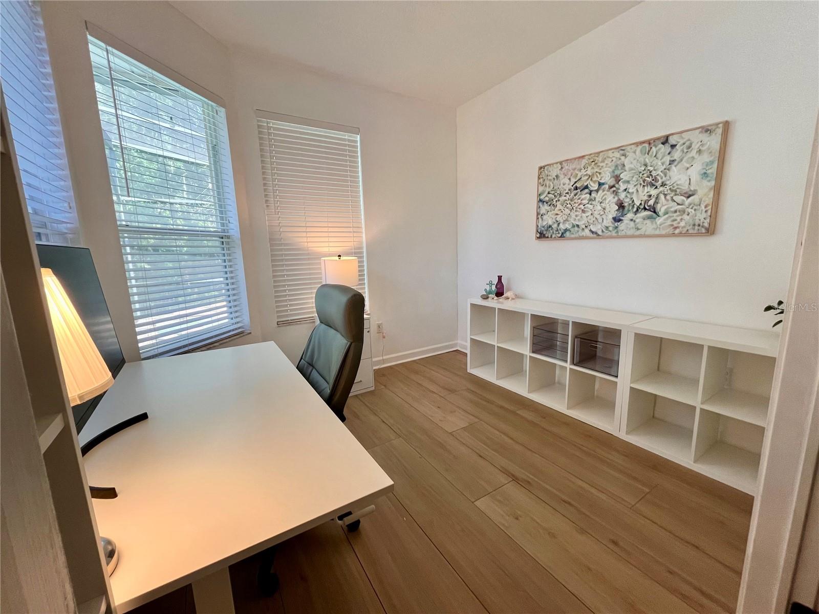 Image 9 of 51 For 2643 Aloma Oaks Drive