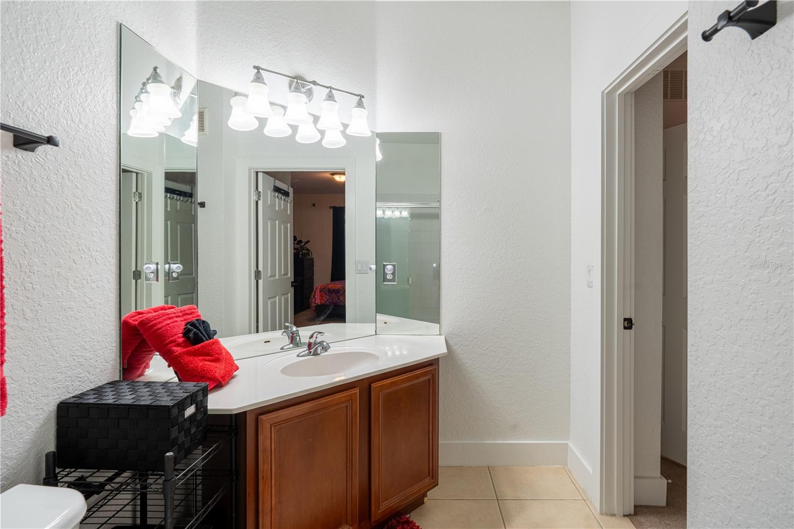 Image 34 of 40 For 3344 Robert Trent Jones Drive 40305