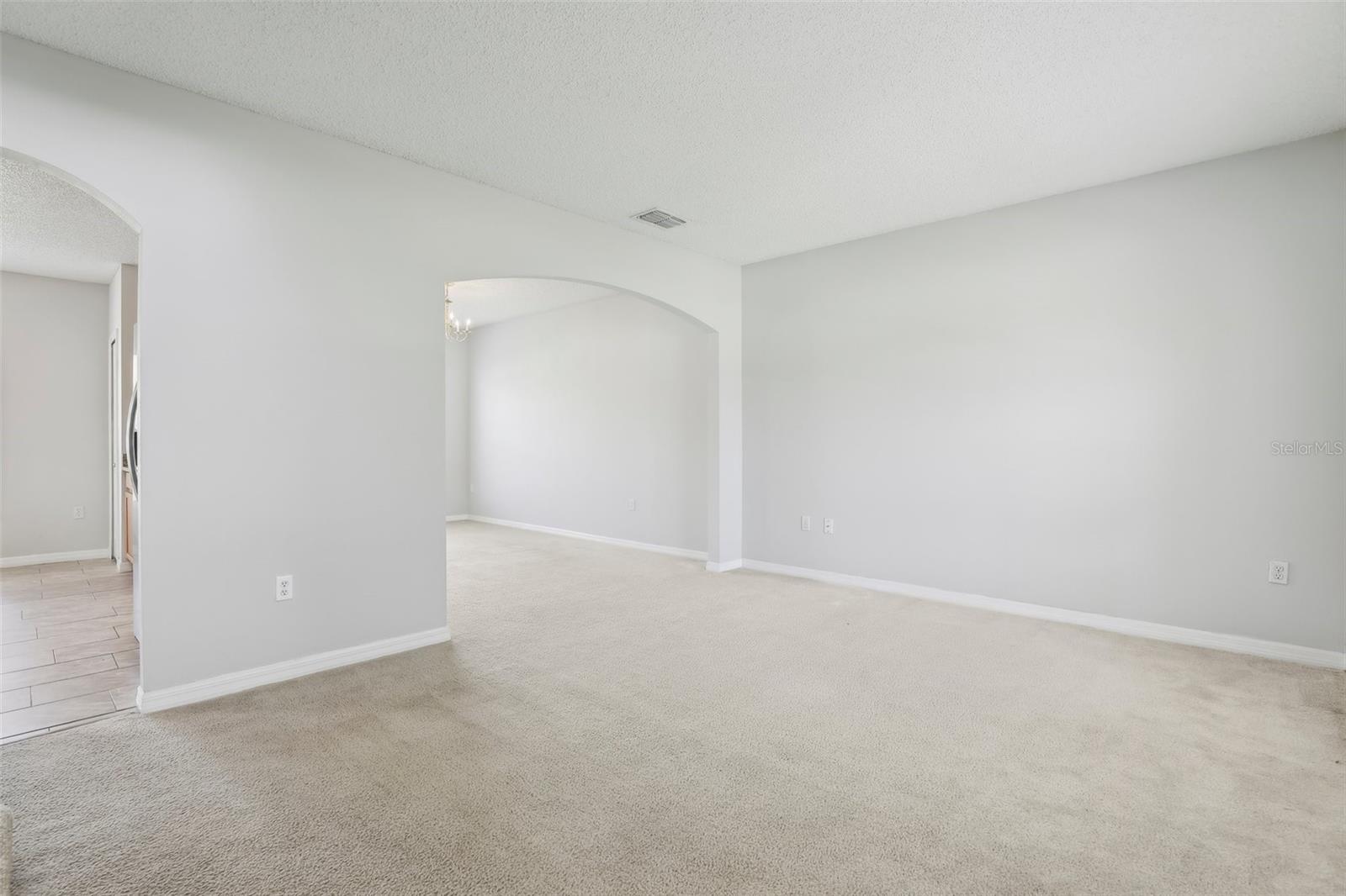Image 36 of 67 For 670 Bluebill Court