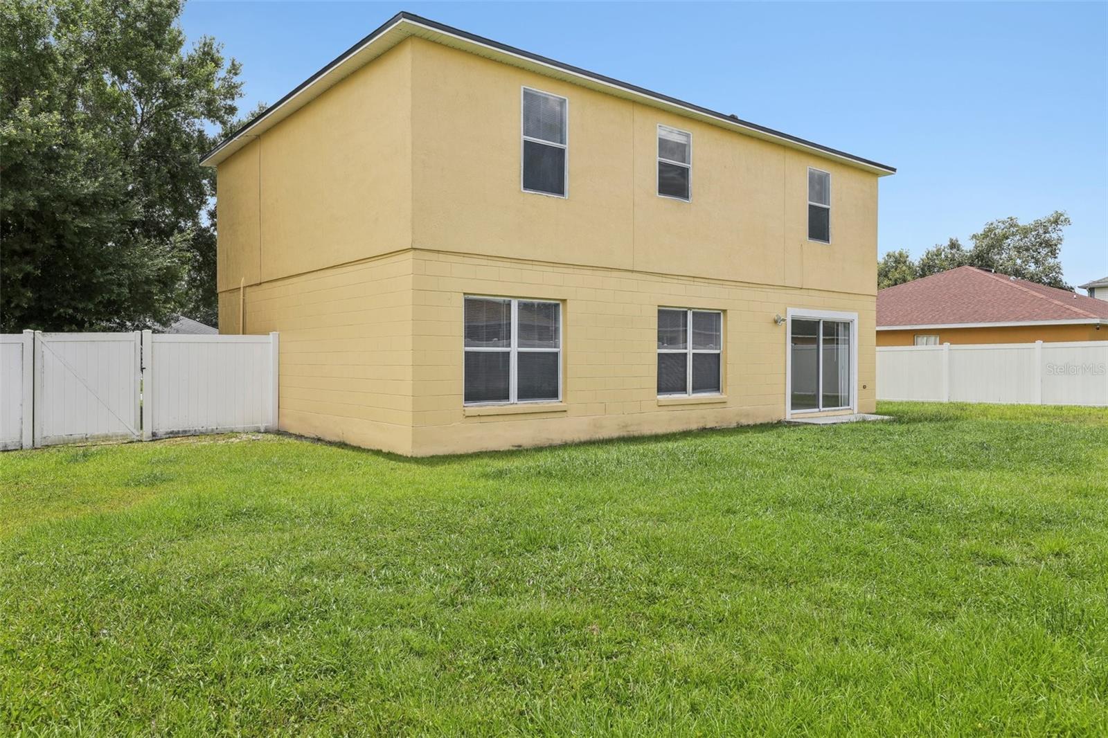 Image 41 of 67 For 670 Bluebill Court