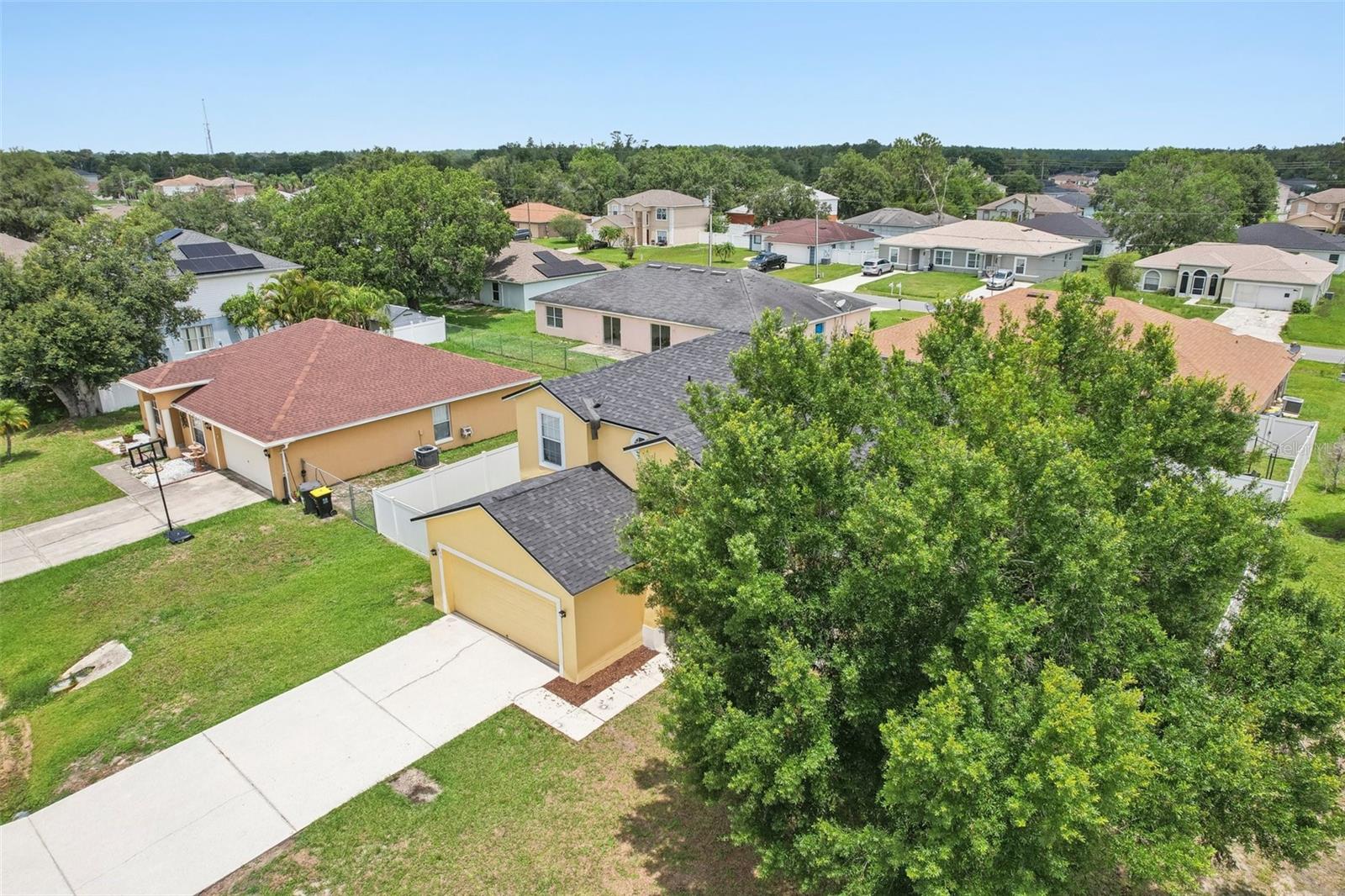 Image 48 of 67 For 670 Bluebill Court