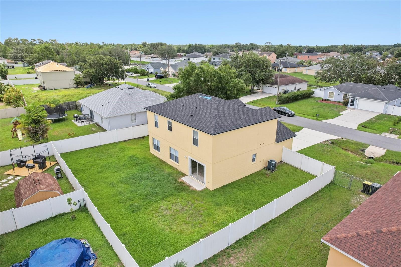 Image 57 of 67 For 670 Bluebill Court