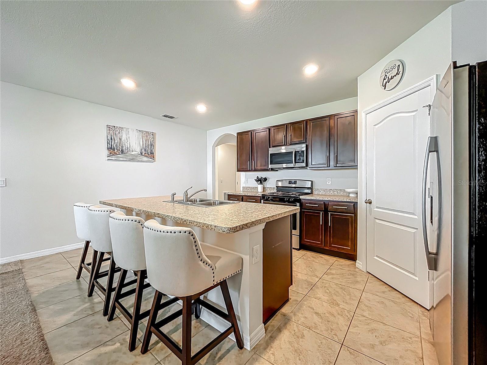 Image 5 of 26 For 29746 Anahid Drive