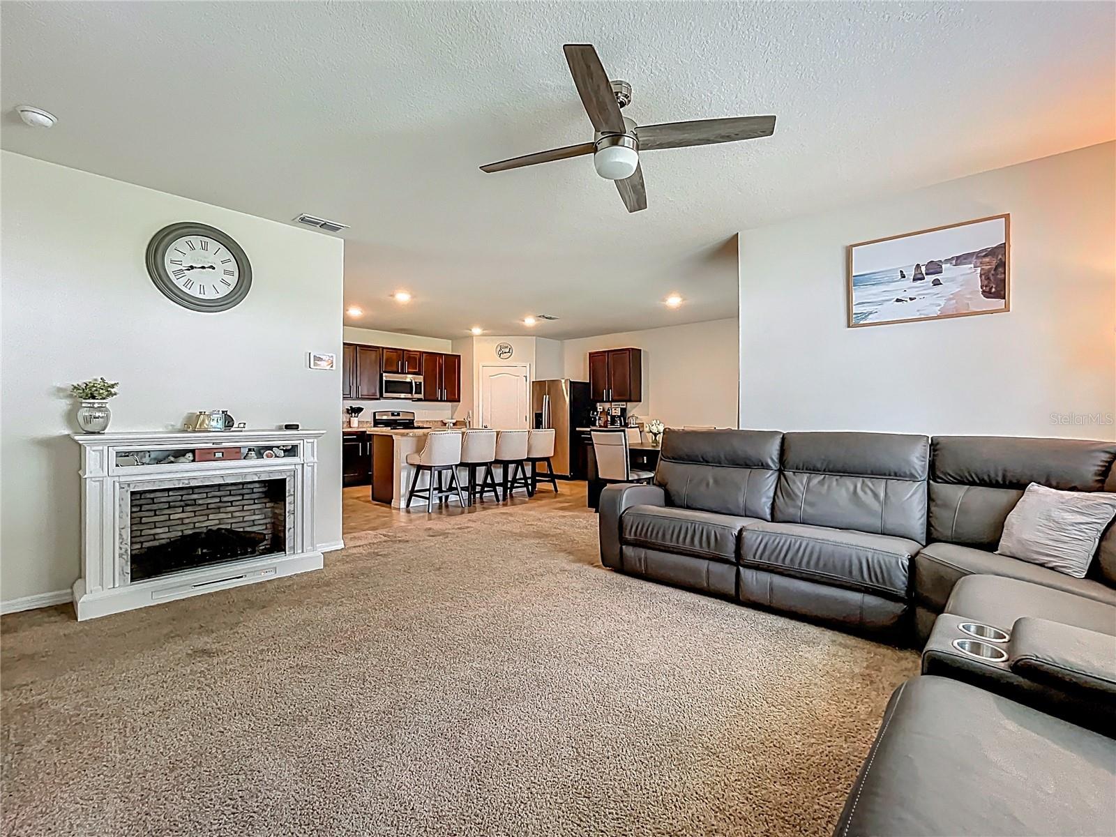 Image 8 of 26 For 29746 Anahid Drive