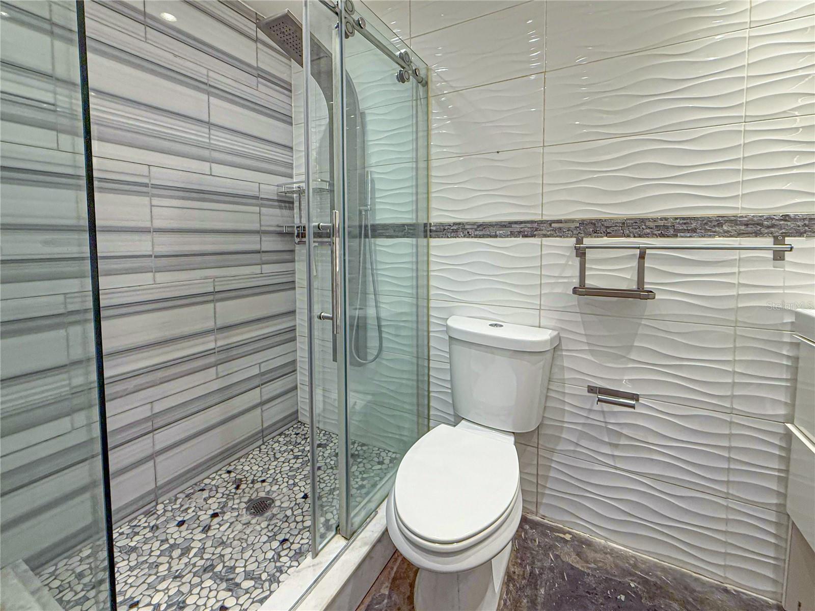 Image 12 of 24 For 3034 Parkway Boulevard 102