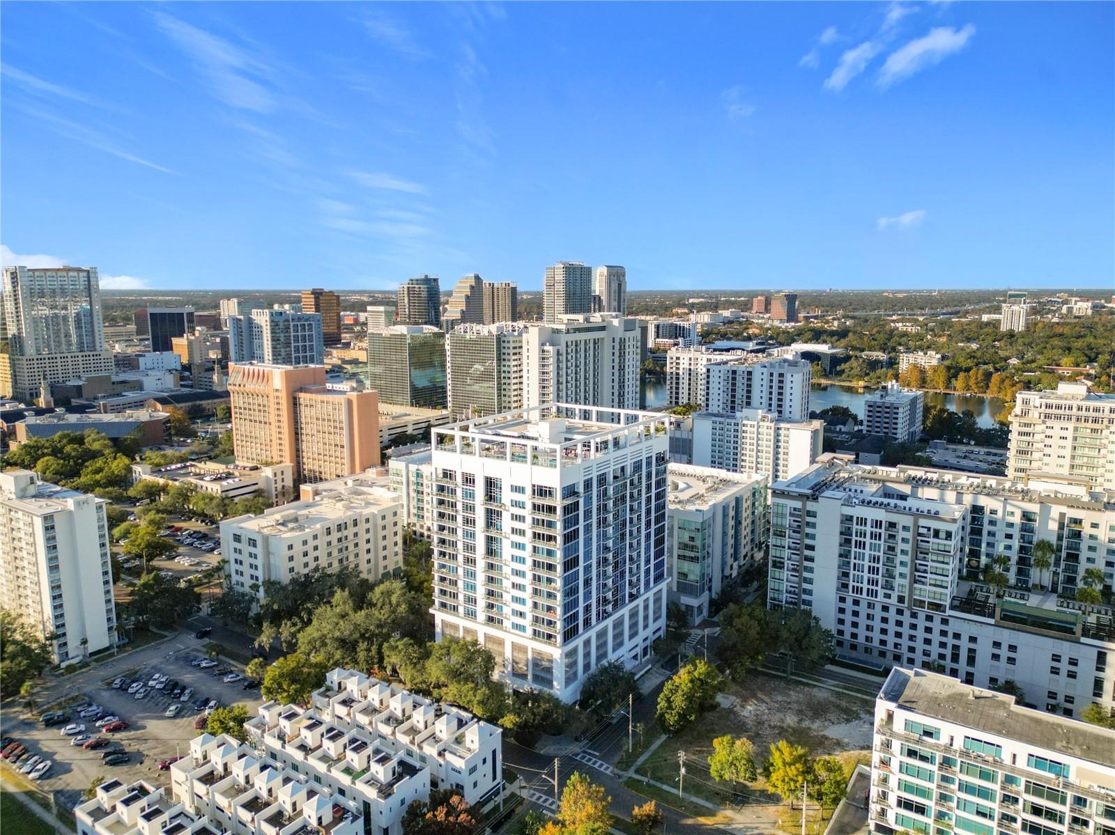 Image 3 of 44 For 260 Osceola Avenue 1611