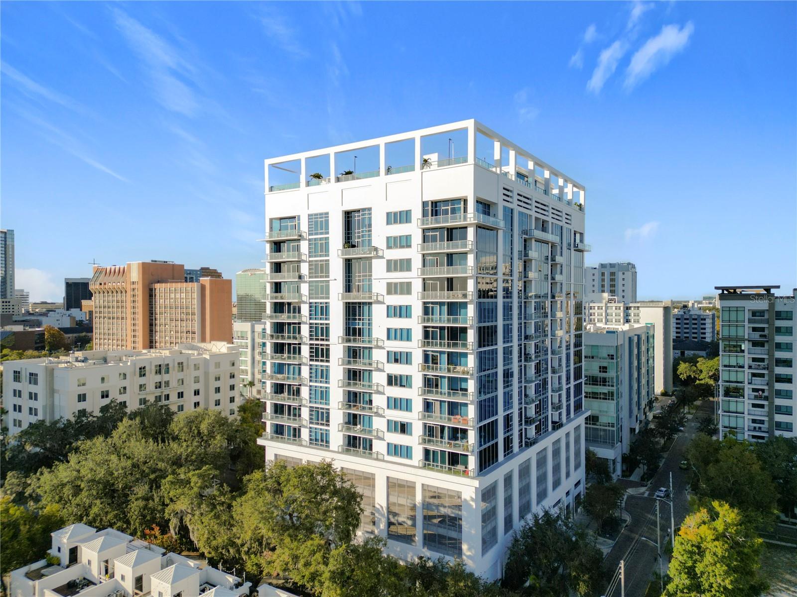 Image 41 of 44 For 260 Osceola Avenue 1611