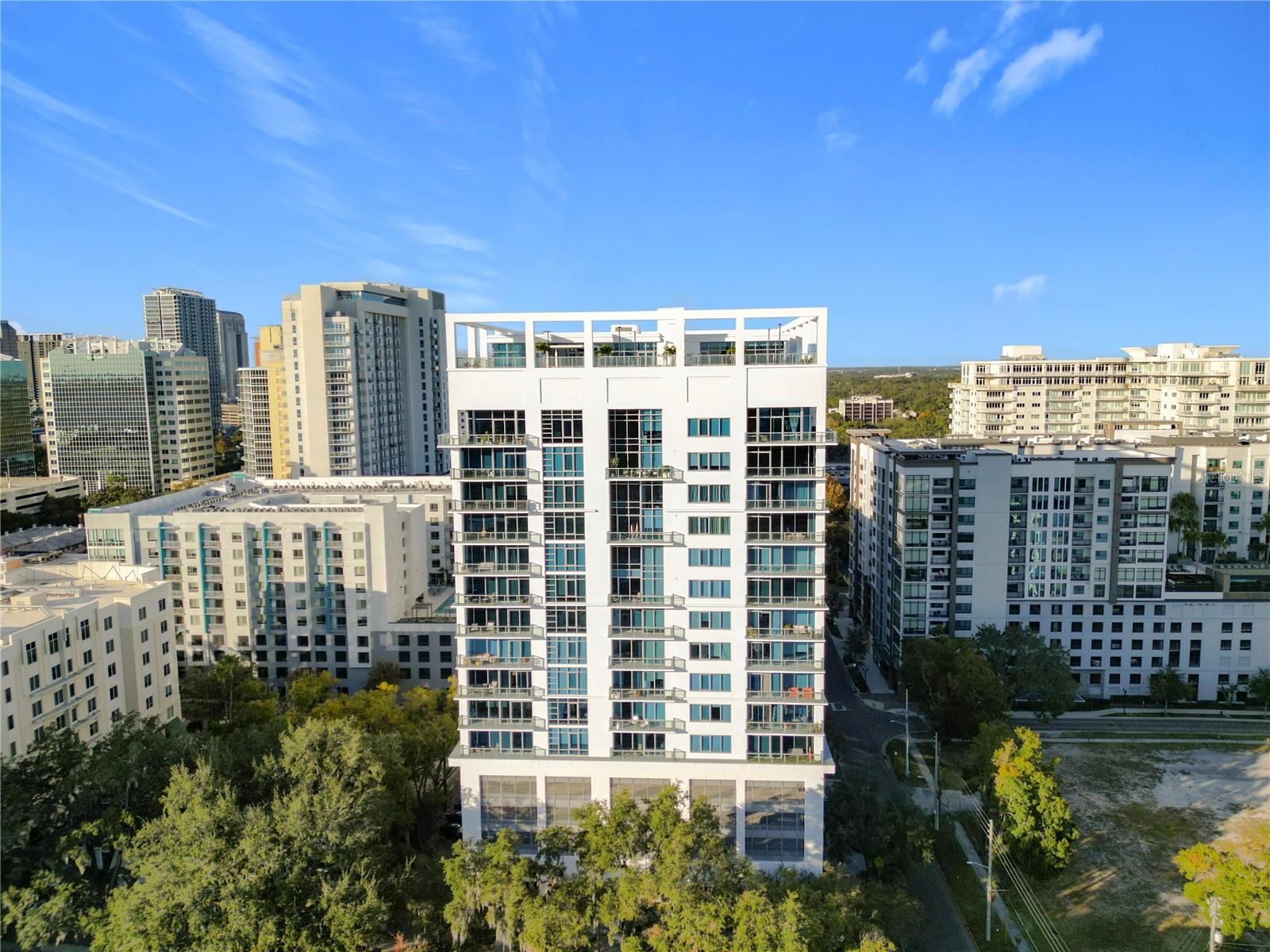 Image 42 of 44 For 260 Osceola Avenue 1611