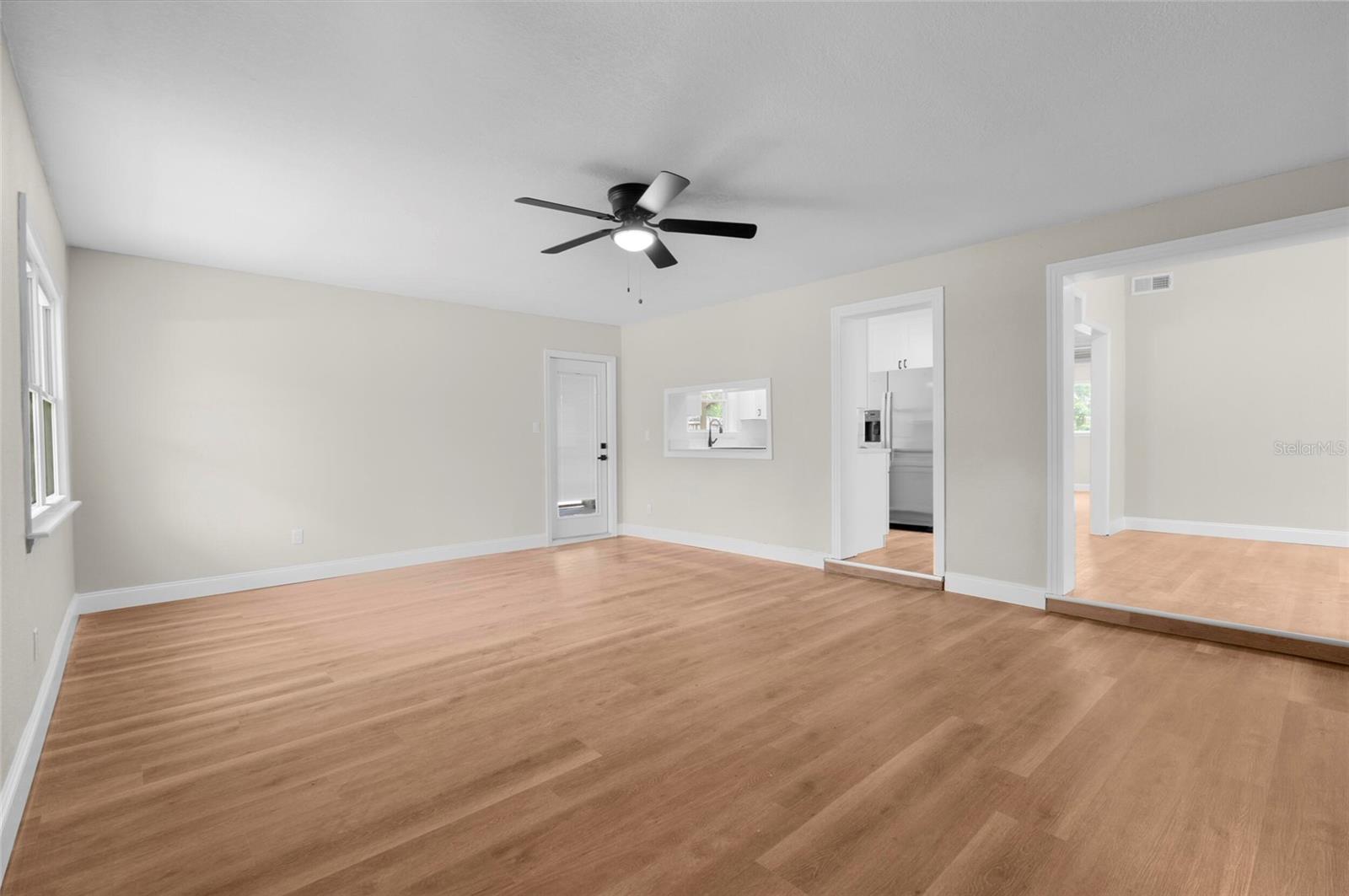 Image 12 of 38 For 404 Courtney Drive