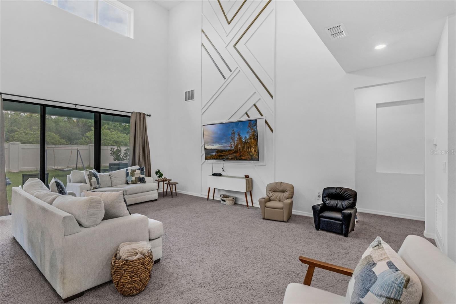 Image 13 of 72 For 2901 Agostino Terrace