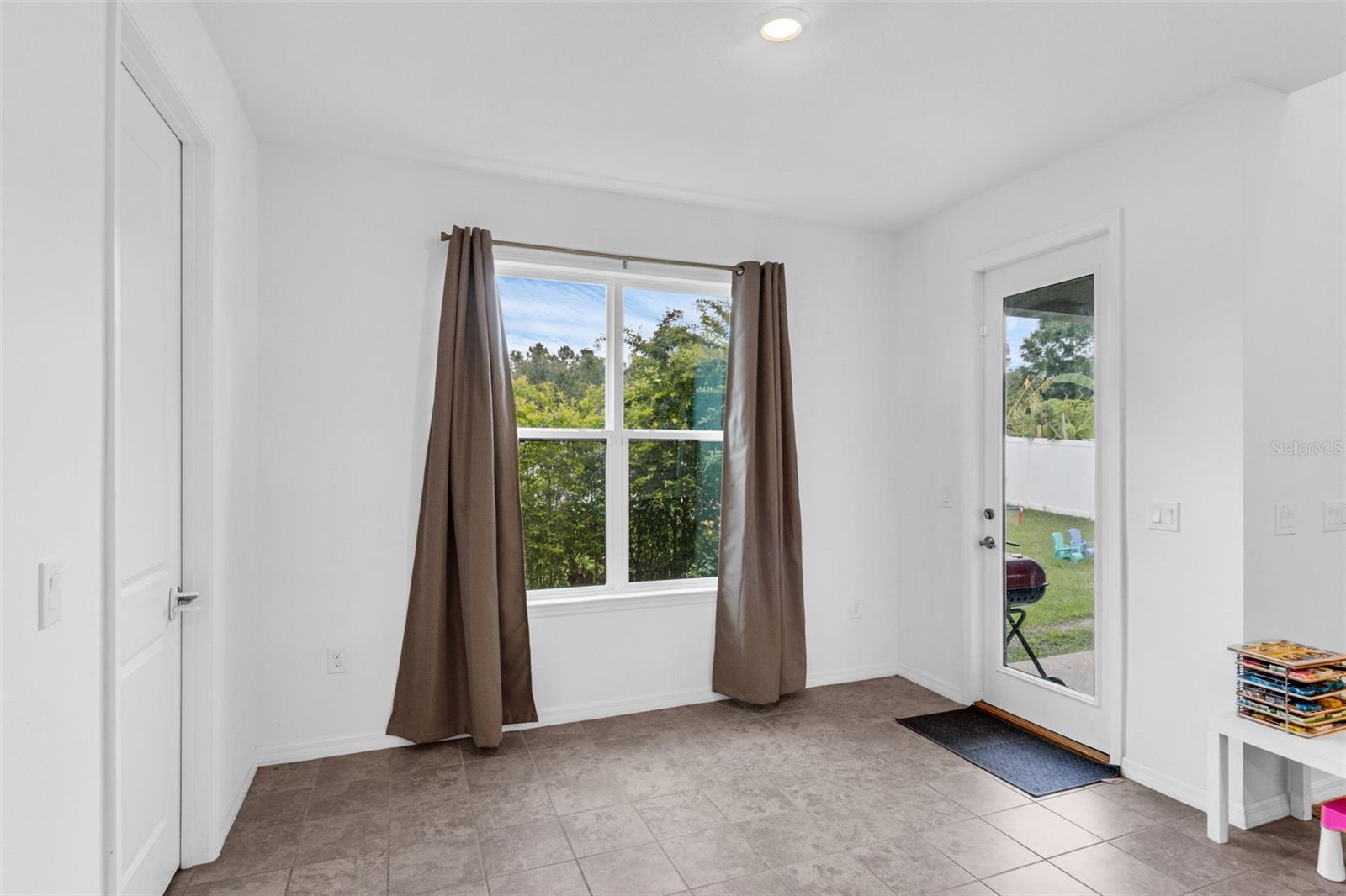 Image 19 of 72 For 2901 Agostino Terrace