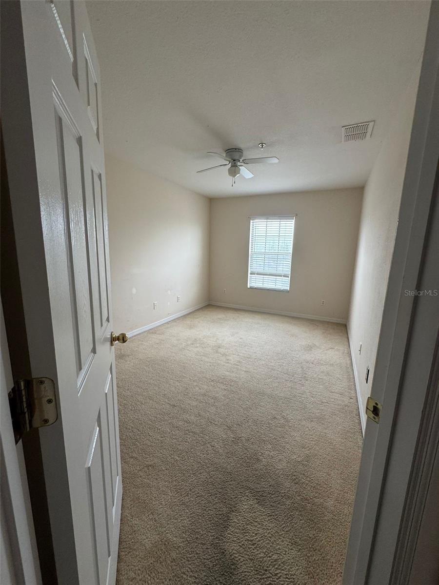 Image 13 of 20 For 6024 Chapledale Drive