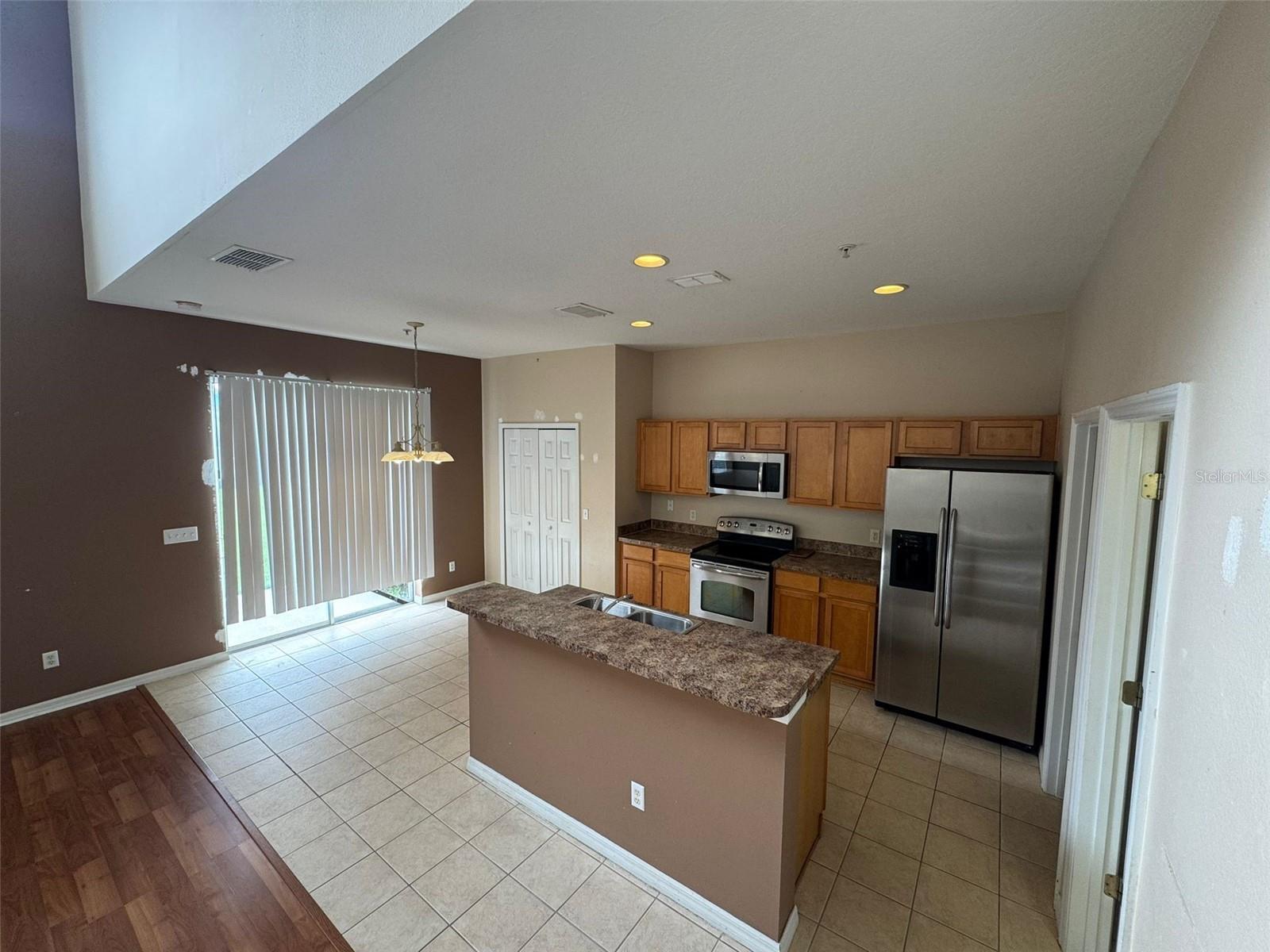 Image 5 of 20 For 6024 Chapledale Drive