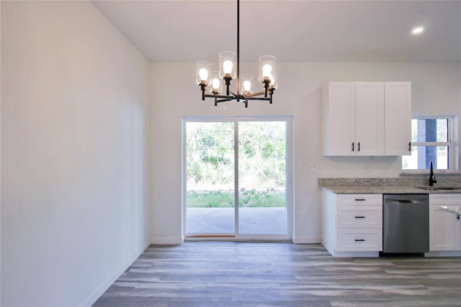 Image 12 of 30 For 3330 Albatross Avenue