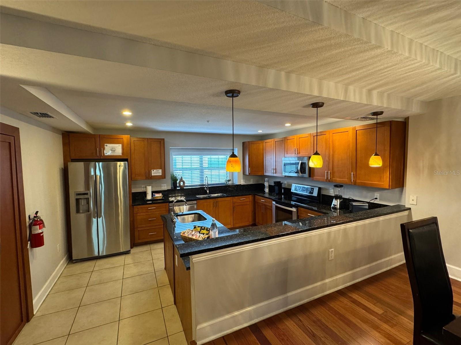 Image 6 of 19 For 14513 Damai Lane