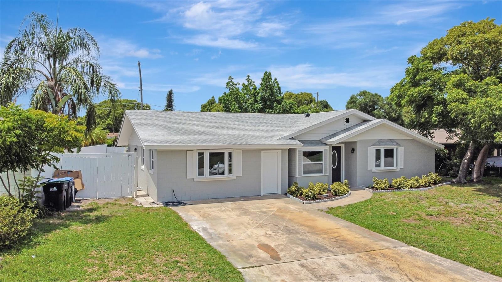 Image 3 of 50 For 2835 Bongart Road