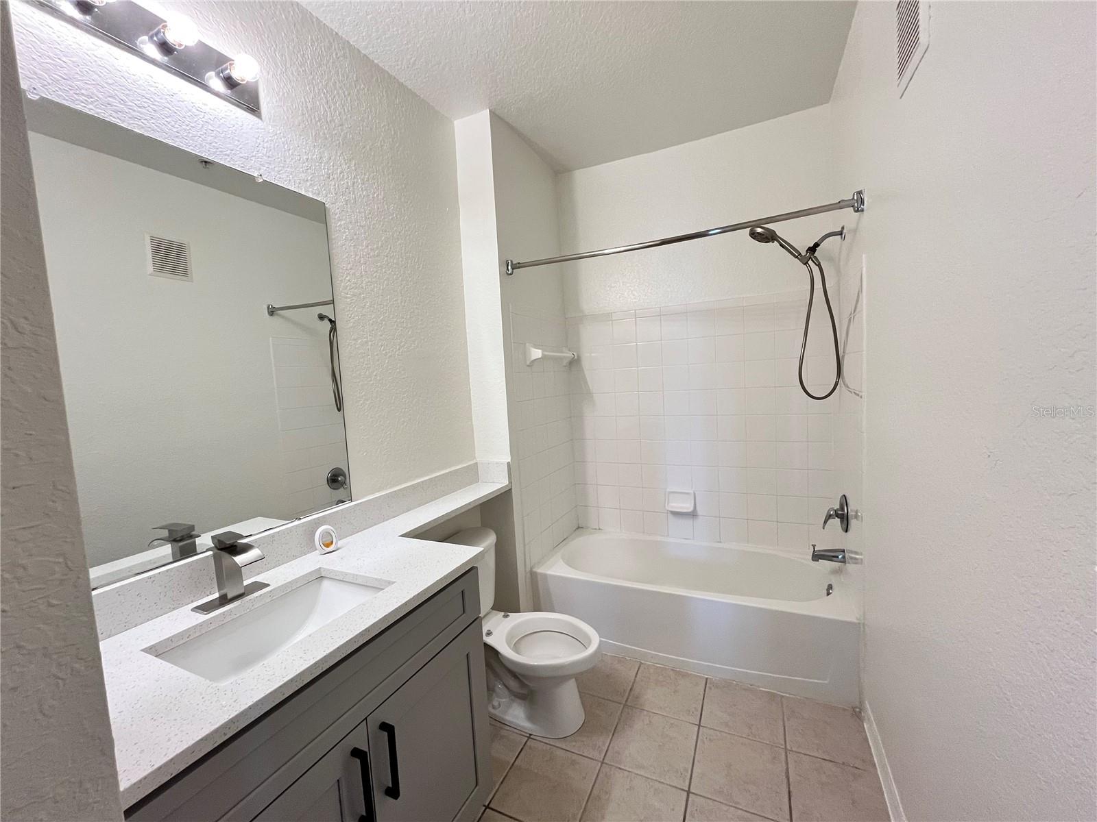 Image 22 of 47 For 2718 Maitland Crossing Way 307