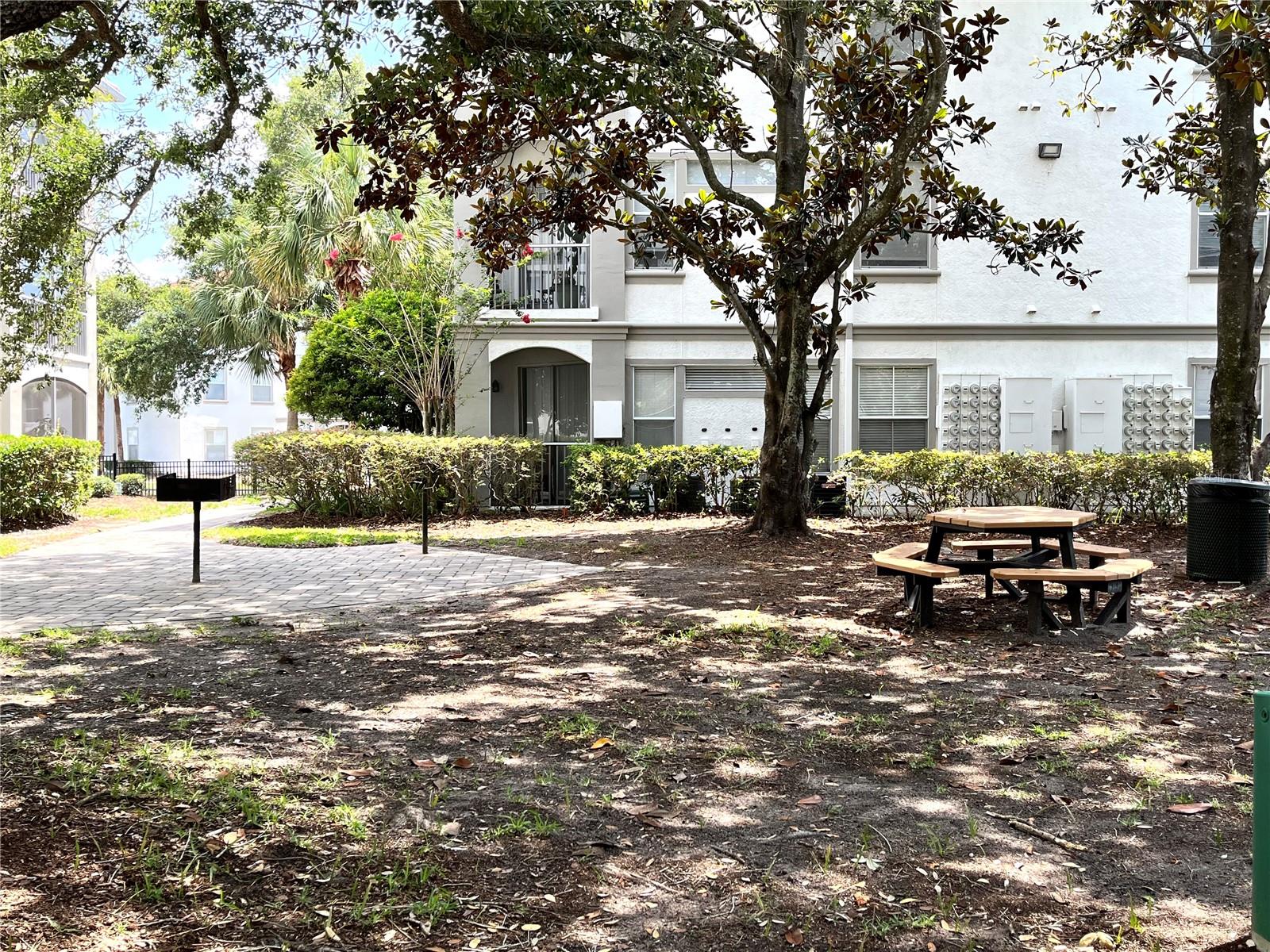 Image 43 of 47 For 2718 Maitland Crossing Way 307